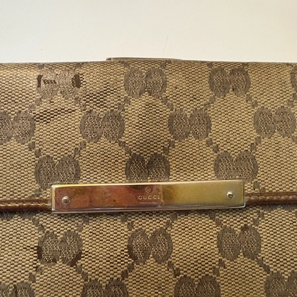 Gucci GG long Brown Monogram Canvas Wallet - Picture 2 of 15